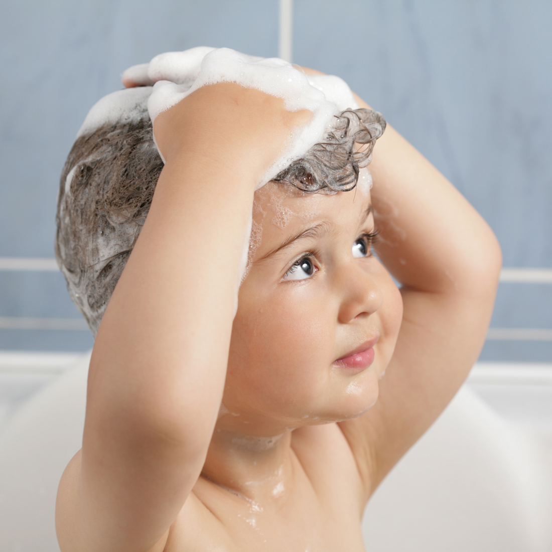 ❌ Les erreurs que font (presque) tous les parents avec les cheveux des enfants