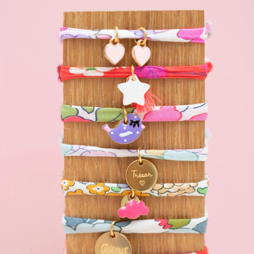 Collection de bracelets fleuris pour petite fille ajustable  Le petit lien de paris