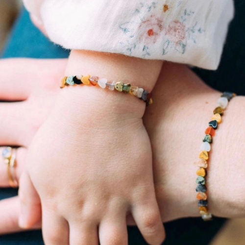 Collection de bracelets enfants en pierres précieuse naturelles 