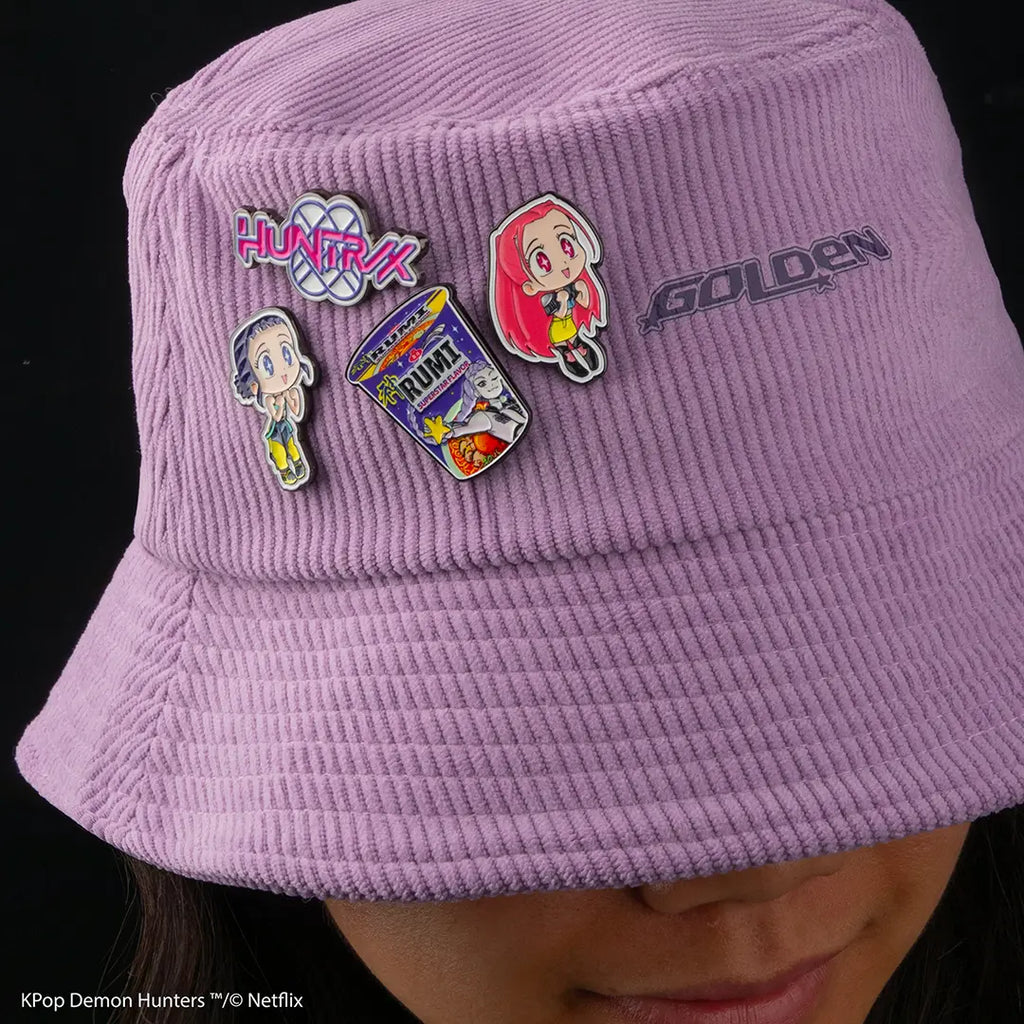 Kpop Demon hunters pins Zoey 